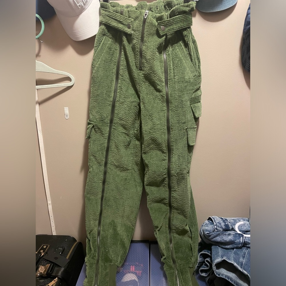 Ivy Park corduroy cargo pants. New with tags.